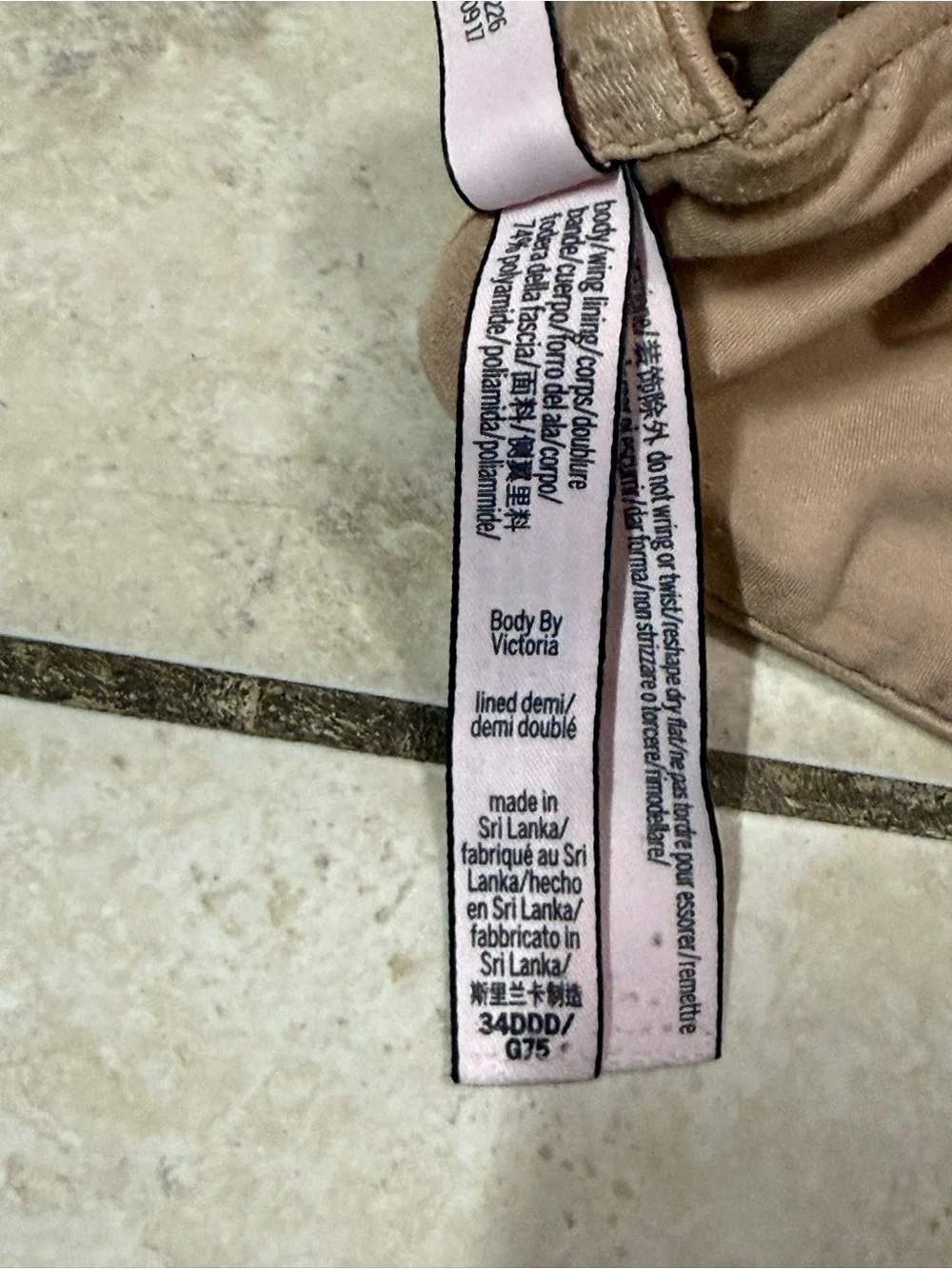 Victoria's Secret Beige Demi Bra with Pink Tag